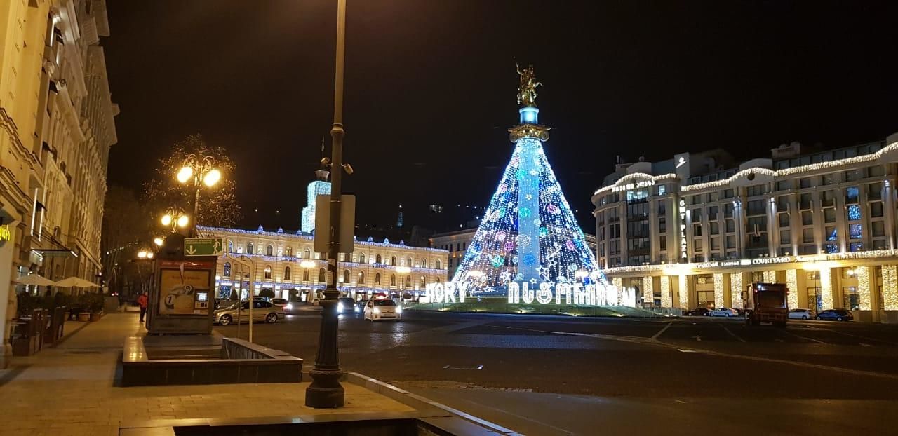 Отель Hotel Laura Тбилиси-21
