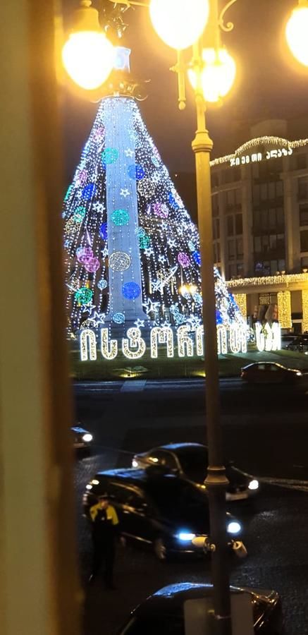 Отель Hotel Laura Тбилиси-5