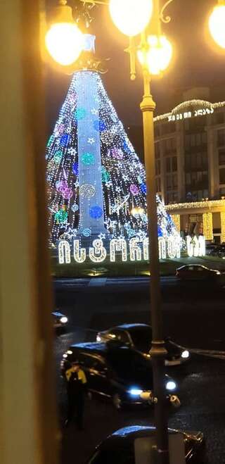 Отель Hotel Laura Тбилиси-1